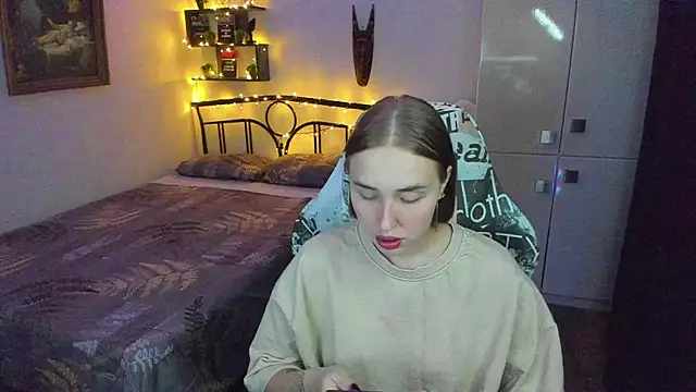 LinaTruly online show from 30, 6, 2026