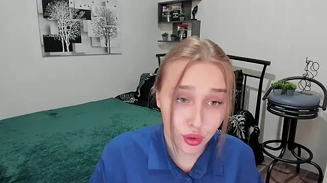 LinaTruly online show from 4, 3, 2025