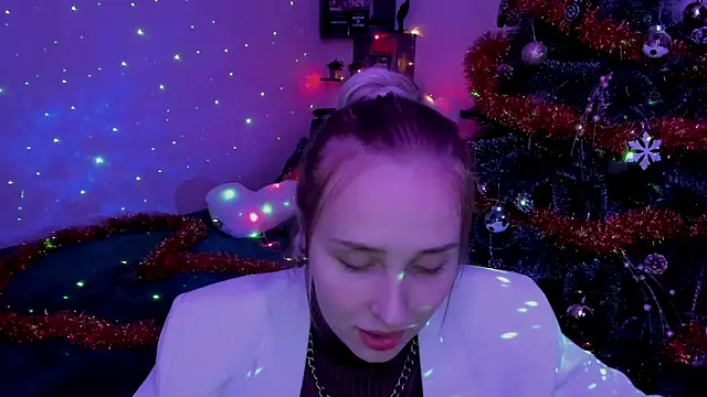 LinaTruly online show from 2, 1, 2025