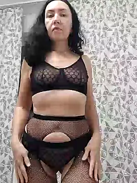 SweetBerryBella online show from 22, 1, 2025