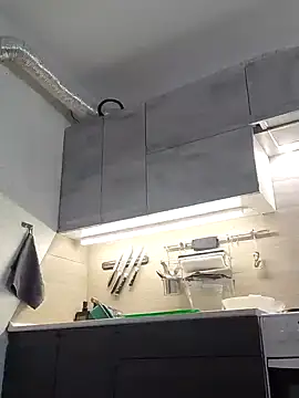 SweetBerryBella online show from 16, 2, 2025