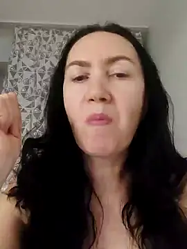 SweetBerryBella online show from 21, 2, 2025