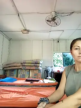 Snapshot of fertolcift chatting on 26, 12, 2024 fertolcift online show from 26, 12, 2024