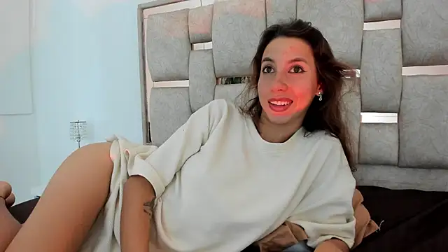 Snapshot of jolie_lov chatting on 20, 3, 2025 jolie lov online show from 20, 3, 2025