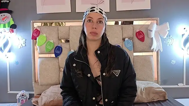 jolie lov online show from 19, 12, 2025