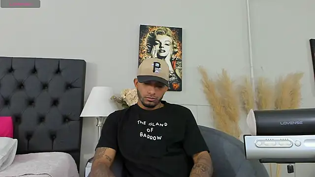 Robin Rief online show from 12, 3, 2025