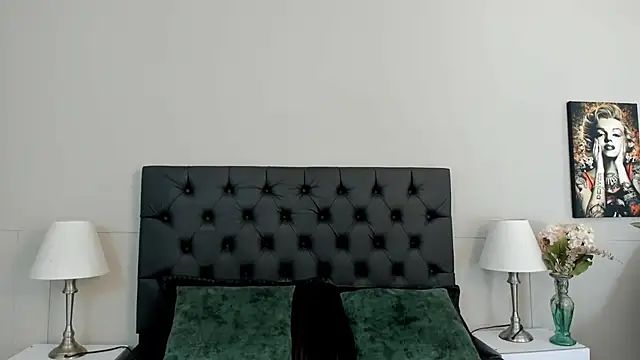 Robin Rief online show from 15, 9, 2025