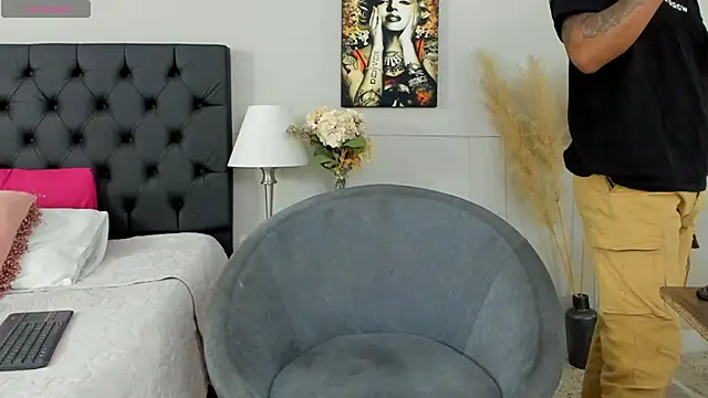 Robin Rief online show from 12, 3, 2025