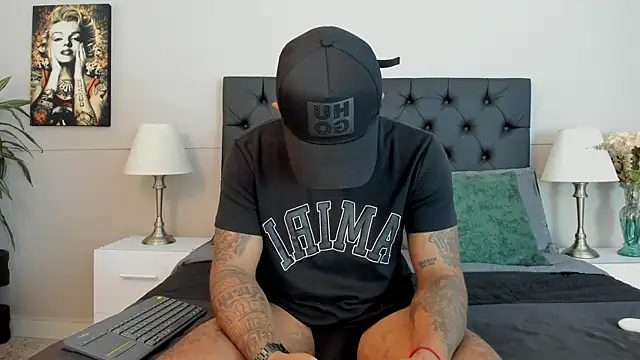 Robin Rief online show from 10, 10, 2025