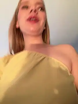 Snapshot of NicoleCut chatting on 17, 3, 2025 NicoleCut online show from 17, 3, 2025