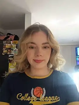 Snapshot of NicoleCut chatting on 25, 5, 2026 NicoleCut online show from 25, 5, 2026