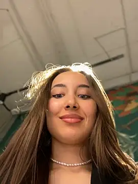 VelvetVixenI online show from 11, 4, 2026