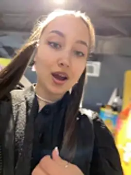 VelvetVixenI online show from 7, 3, 2026