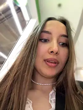 VelvetVixenI online show from 12, 4, 2026