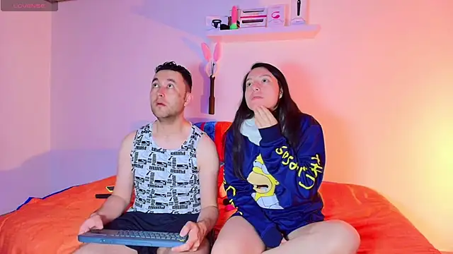 JeremmyAndStacy online show from 21, 11, 2025