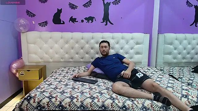 JeremmyAndStacy online show from 17, 3, 2025