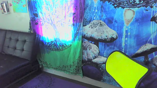  hellostormy  online show from 30, 9, 2025