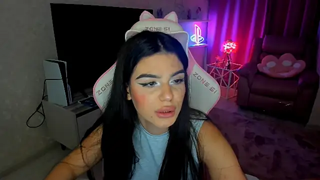 AlluringAriel online show from 2, 10, 2025