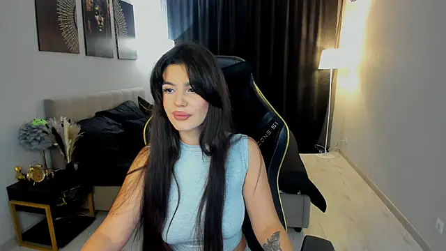 AlluringAriel online show from 19, 9, 2025