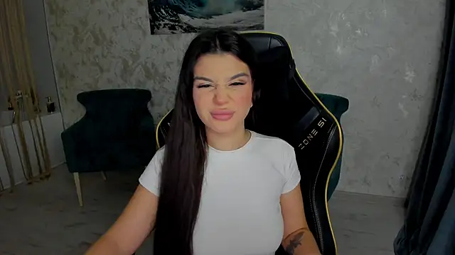 AlluringAriel online show from 19, 10, 2025