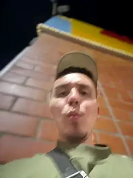 adam-rivera online show from 21, 12, 2025