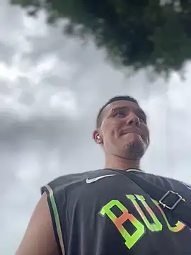 adam-rivera online show from 12, 10, 2025