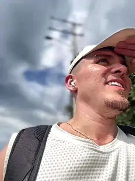 adam-rivera online show from 23, 9, 2025