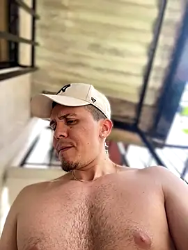 adam-rivera online show from 19, 9, 2025