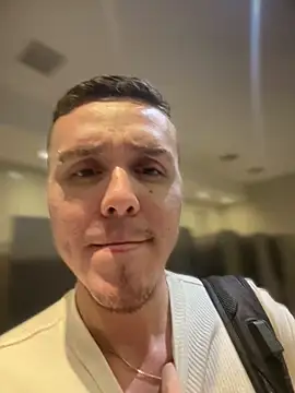 adam-rivera online show from 15, 11, 2025