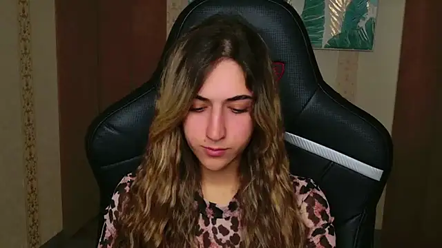 Teresa Stane online show from 22, 9, 2025