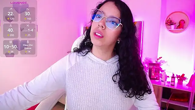 Aurora Brownn online show from 14, 3, 2025