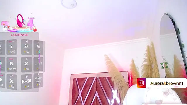 Aurora Brownn online show from 23, 9, 2025