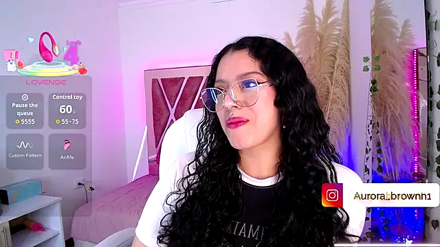 Aurora Brownn online show from 21, 10, 2025