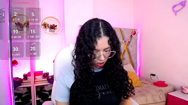 Aurora Brownn online show from 20, 12, 2025