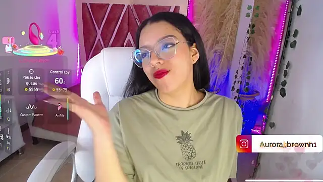 Aurora Brownn online show from 13, 10, 2025