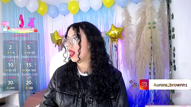 Aurora Brownn online show from 29, 9, 2025