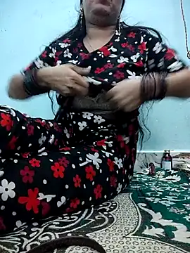 Snapshot of Haniya-143 chatting on 15, 11, 2025 Haniya-143 online show from 15, 11, 2025