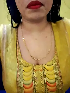 Snapshot of Haniya-143 chatting on 10, 10, 2025 Haniya-143 online show from 10, 10, 2025