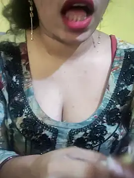 Snapshot of Haniya-143 chatting on 1, 11, 2025 Haniya-143 online show from 1, 11, 2025