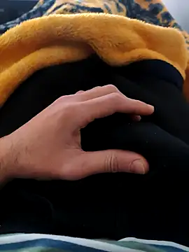 ariel-rick online show from 23, 11, 2025