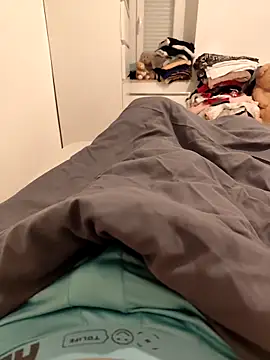 ariel-rick online show from 9, 9, 2025