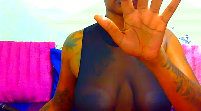 TattoedGoddessxx online show from 21, 2, 2025