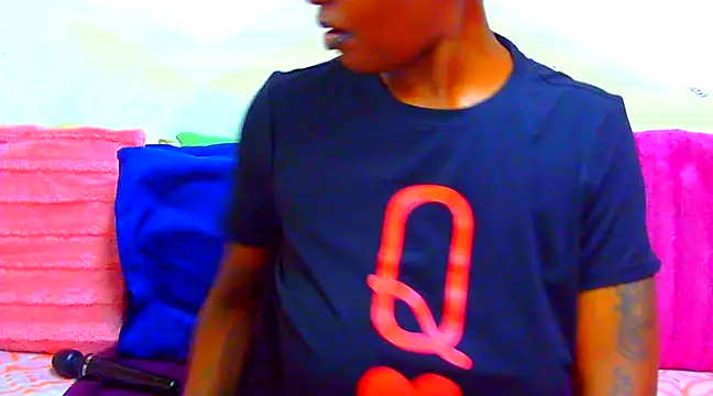 TattoedGoddessxx online show from 9, 3, 2025