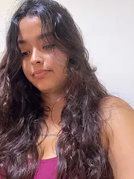 Snapshot of Ariana_Pierce chatting on 17, 5, 2026 Ariana Pierce online show from 17, 5, 2026