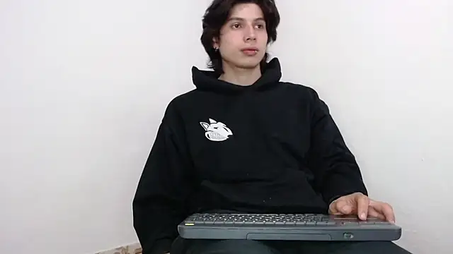 pervertsteens3 online show from 11, 2, 2026