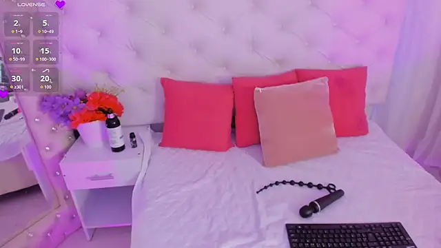 anchela-garcia1 online show from 28, 10, 2025