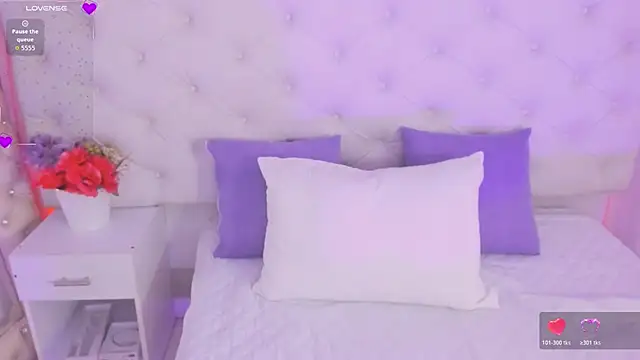 anchela-garcia1 online show from 18, 11, 2025