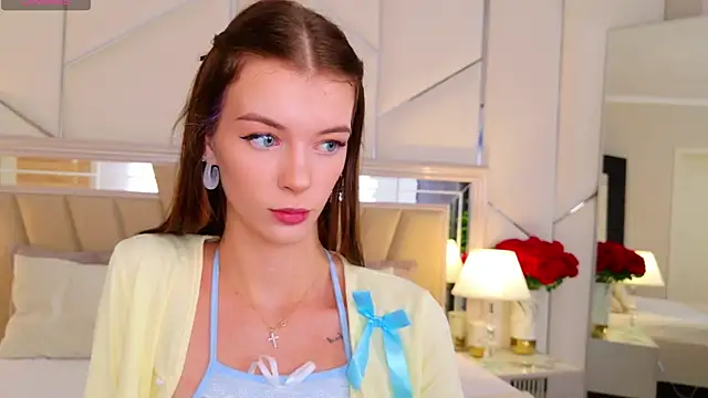 MeganMour online show from 11, 10, 2025