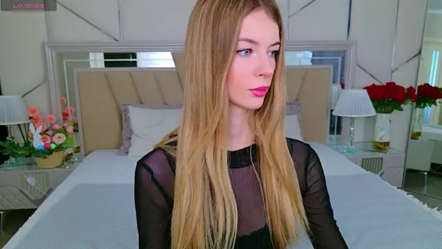 MeganMour online show from 11, 4, 2026