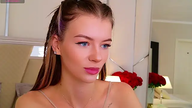 MeganMour online show from 9, 10, 2025